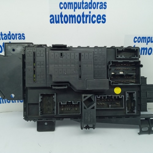 CAJA DE FUSIBLES FORD F250 08-10 