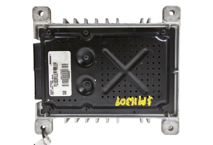 Amplificador Bose Nissan Altima 13 Al 18