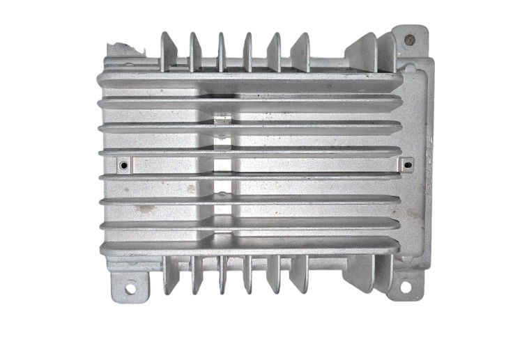 Amplificador Bose Nissan Altima 13 Al 18